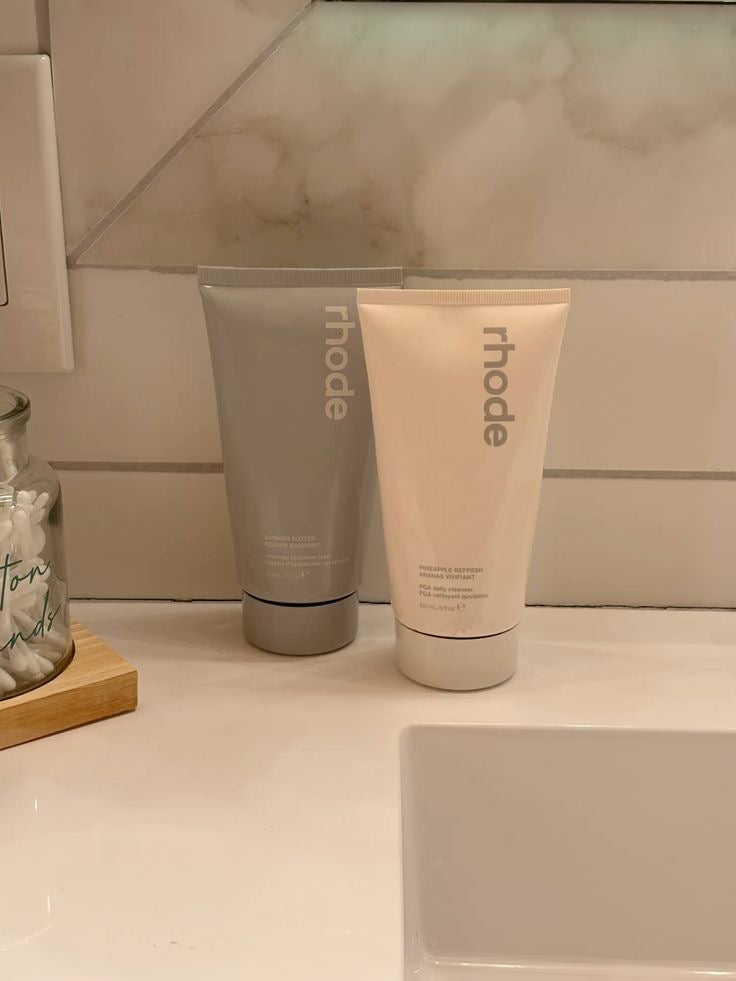 rhode pineapple refresh cleanser