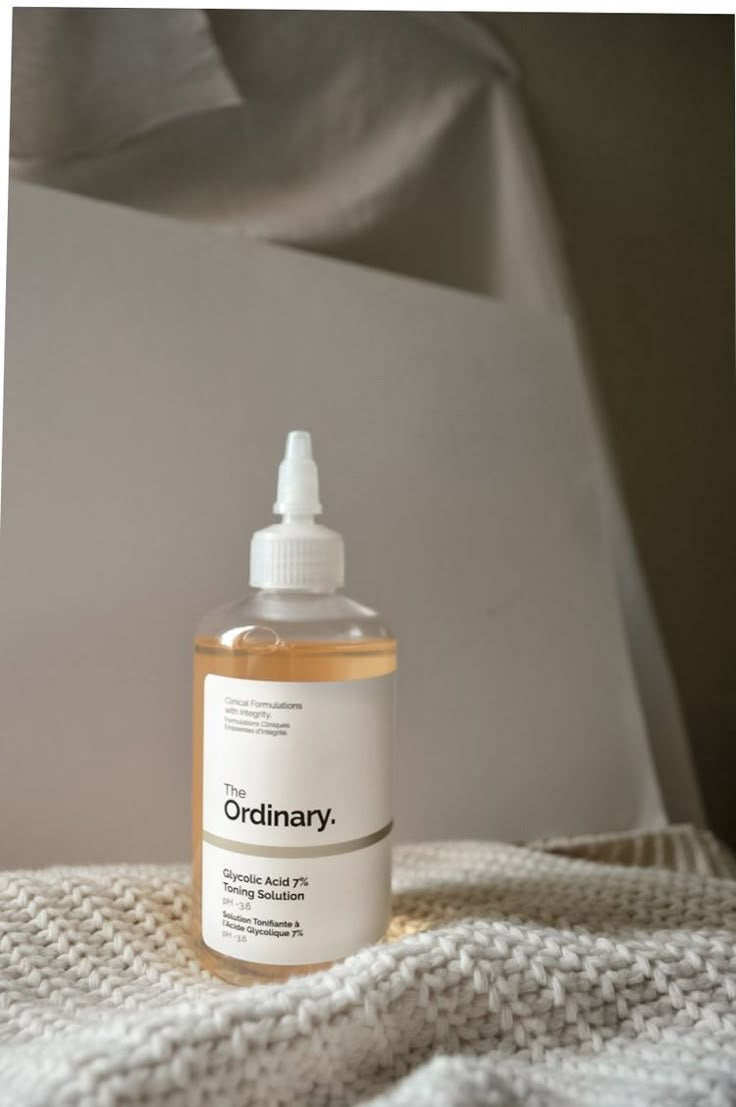 the ordinary glycolic acid 7% toning solution 240ml